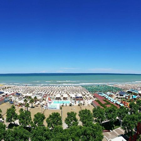 Hotel Garden Riccione Esterno foto