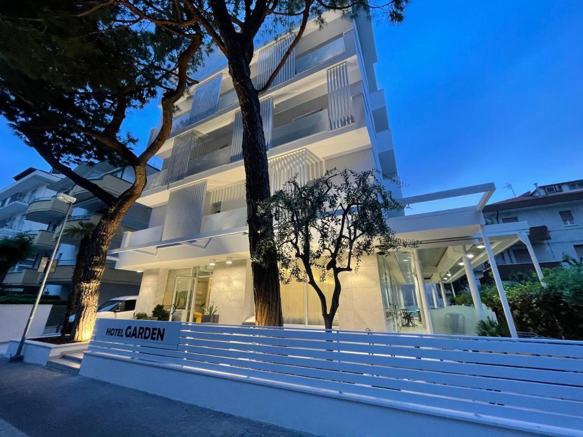 Hotel Garden Riccione Esterno foto